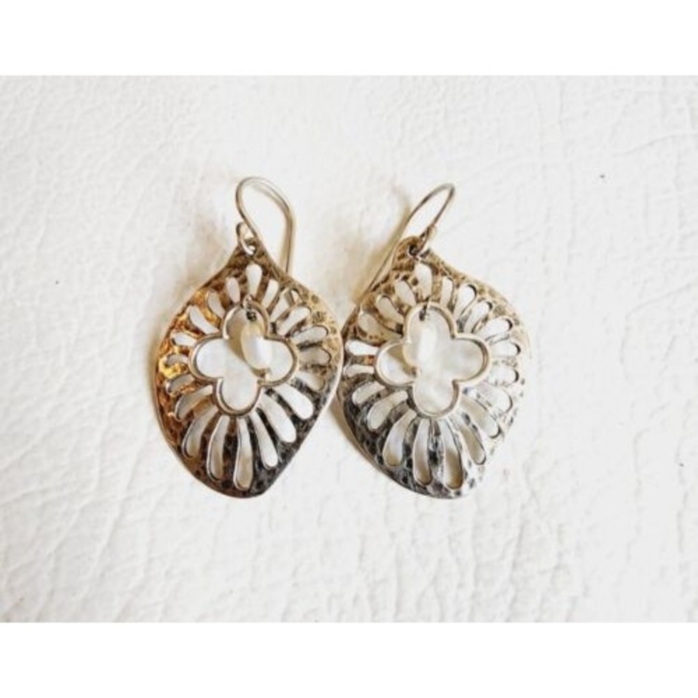 Silpada Sterling Pearl REPOSE Dangle Earrings W2427